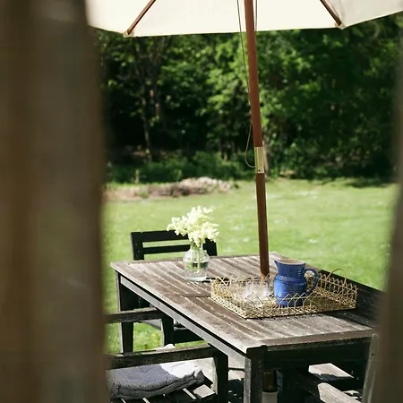 Rural Oasis In Scenic Surroundings