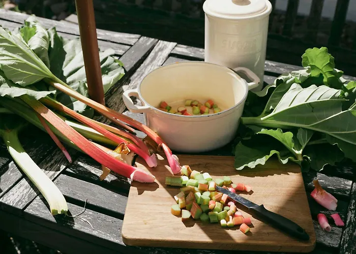 Rural Oasis In Scenic Surroundings *